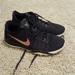 Nike tr6 training shoe